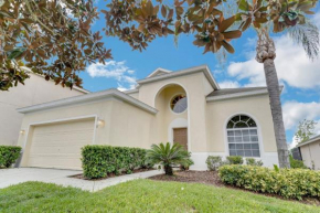 Beautiful Luxury 2 Story Home in Windsor Hills! 2 Miles from Disney! villa
